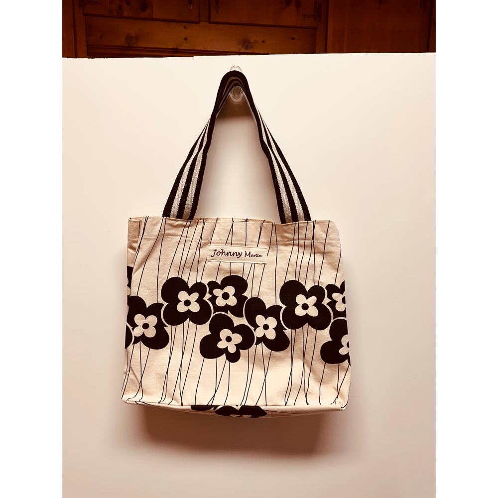 Johnny Martin Floral Tote Bag Black and Cream Color Thick Handle 18"x13"x4"